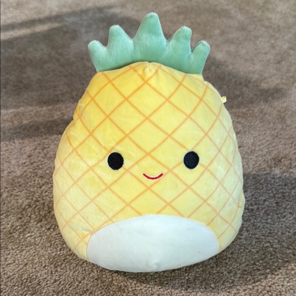 10 Inch Maui Squishmallow Yellow Pineapple Plush Toy - Picture 1 of 1